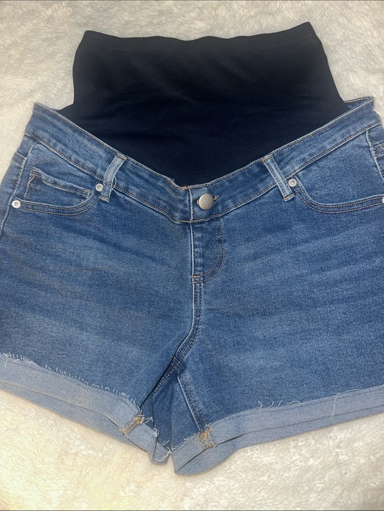 Pants - Maternity High-Waist Denim Shorts - Blue/Black
